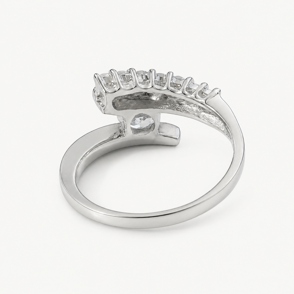 La bague Élan Curve - Argent sterling 925 et zircone cubique