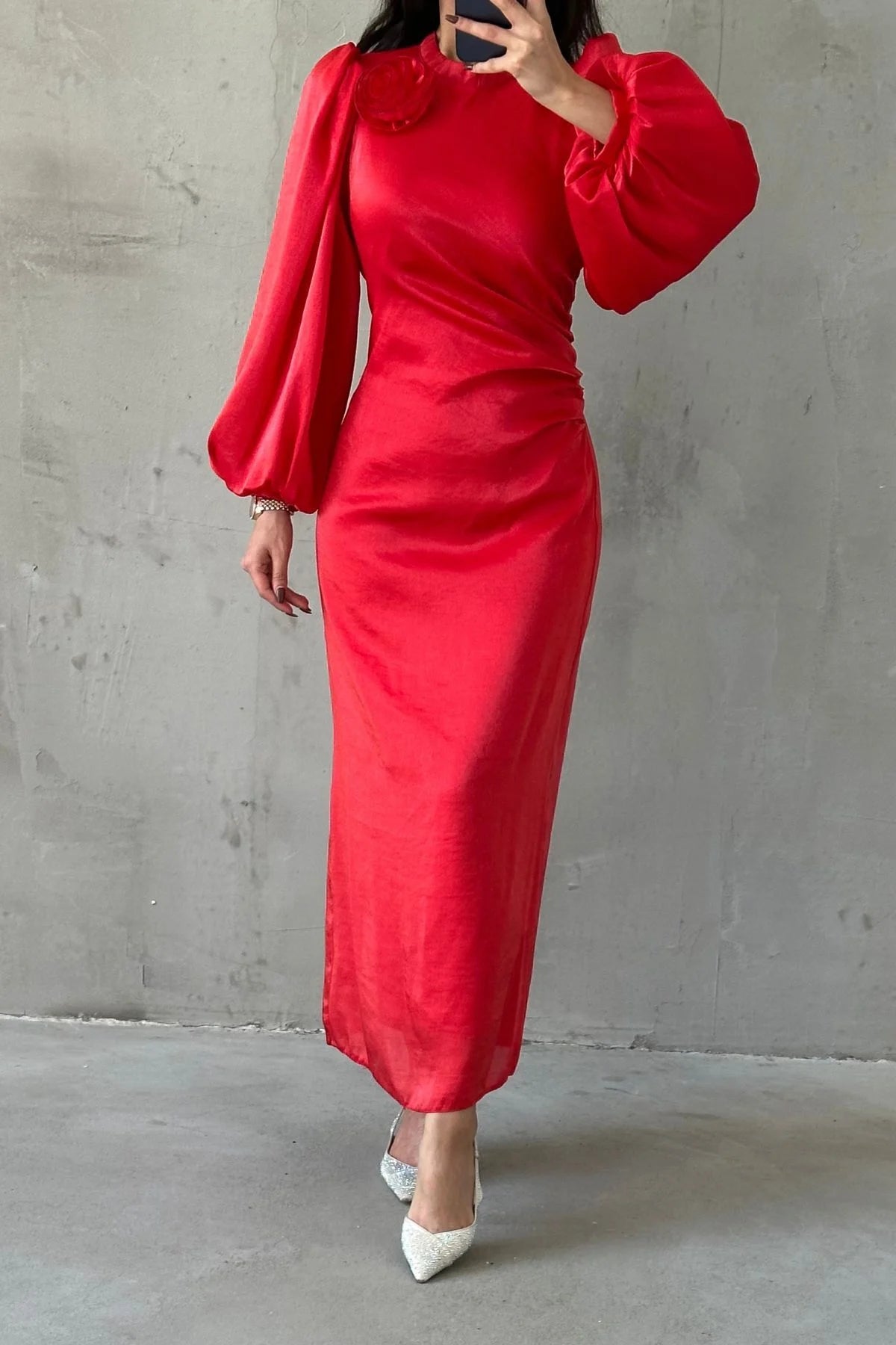Elegant Rose Brooch Detailed Organza Fabric Evening Dress 4972