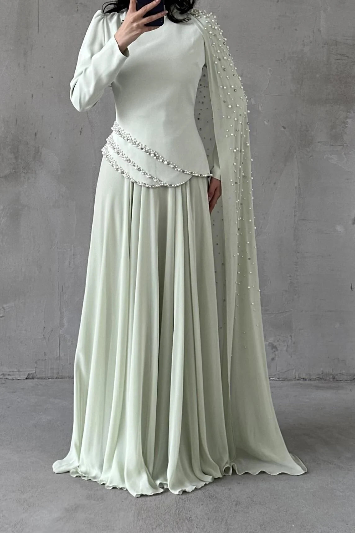 The Amélie Pearl Gown