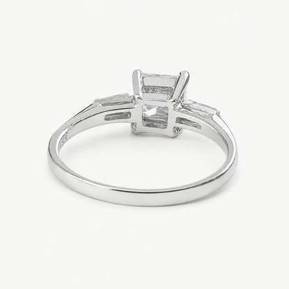 The Aurelia Three-Stone Ring