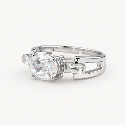 The Elara Oval Radiance Ring