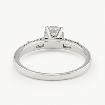 The Layla Classic Round Ring – 925 Sterling Silver