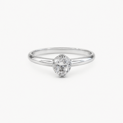 The Amélie Classic Solitaire Ring – Sterling Silver & CZ