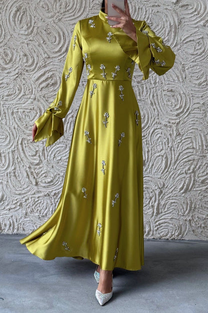 Satin Evening Dress Fascinating with Its Details 1025