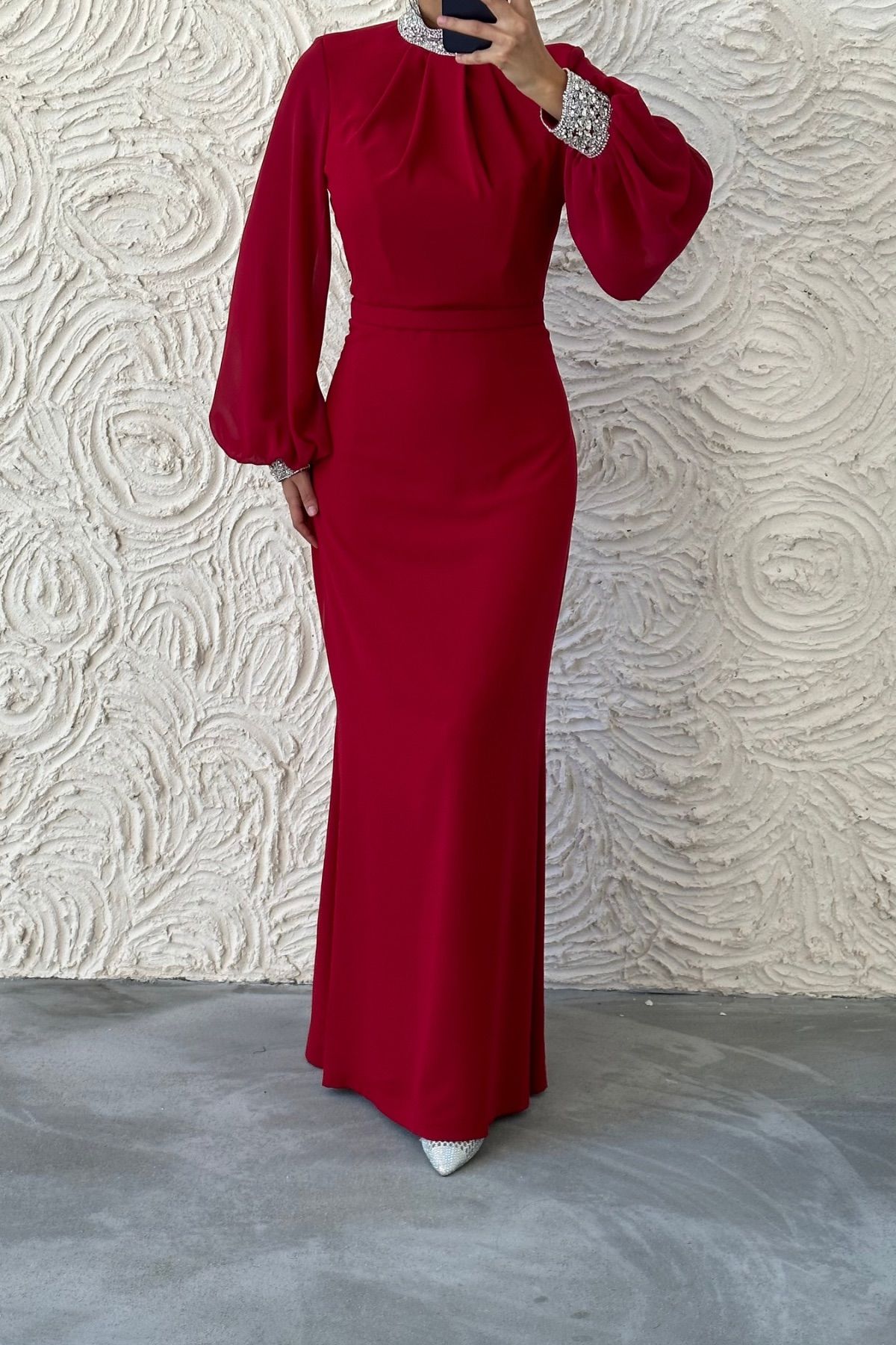 Simple and Stylish Balloon Sleeve Stone Detailed Crepe Evening Dress 8041