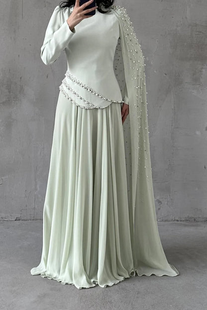The Amélie Pearl Gown