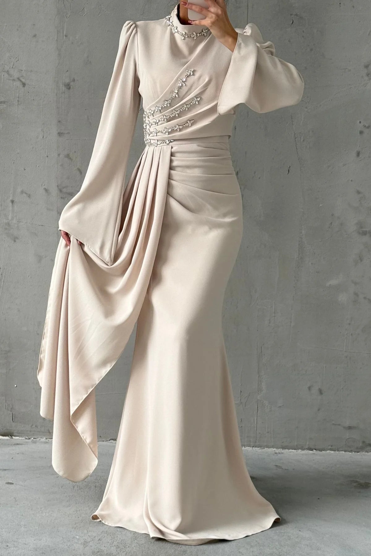 Tailed Thin Stone Detailed Crepe  Evening Dress 5059