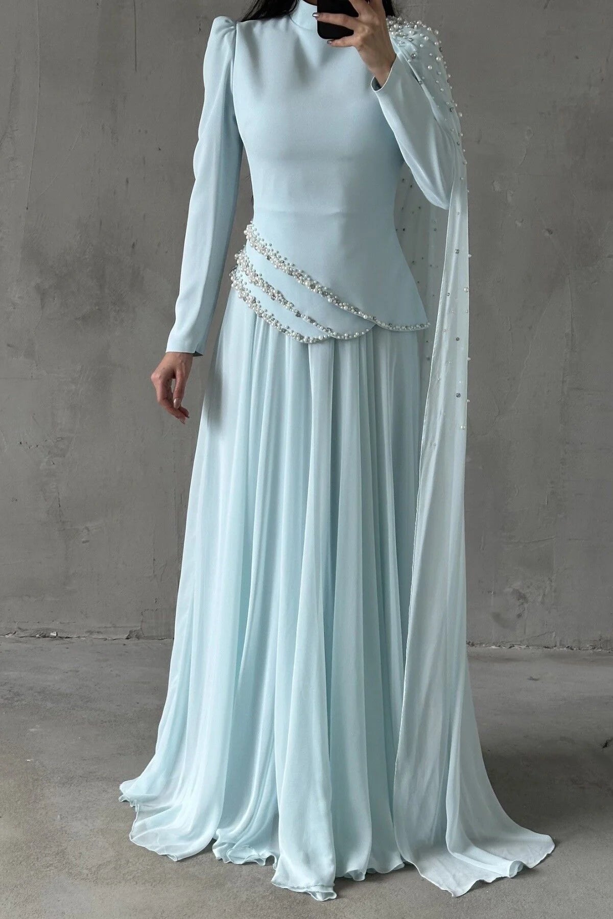 The Amélie Pearl Gown