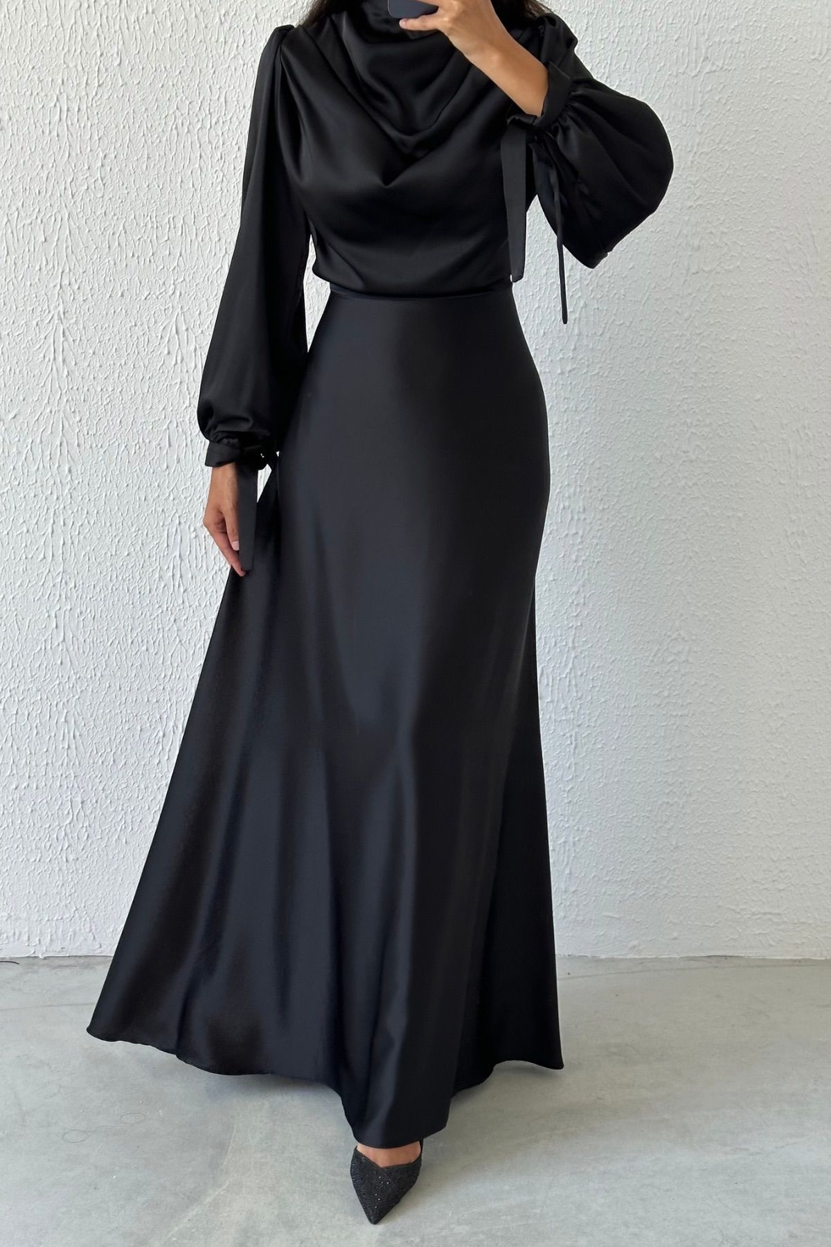 Flowing Flowing Satin Fabric Modest Evening Dress 6119