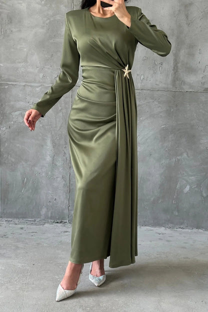 The Amara Sculpted Gown