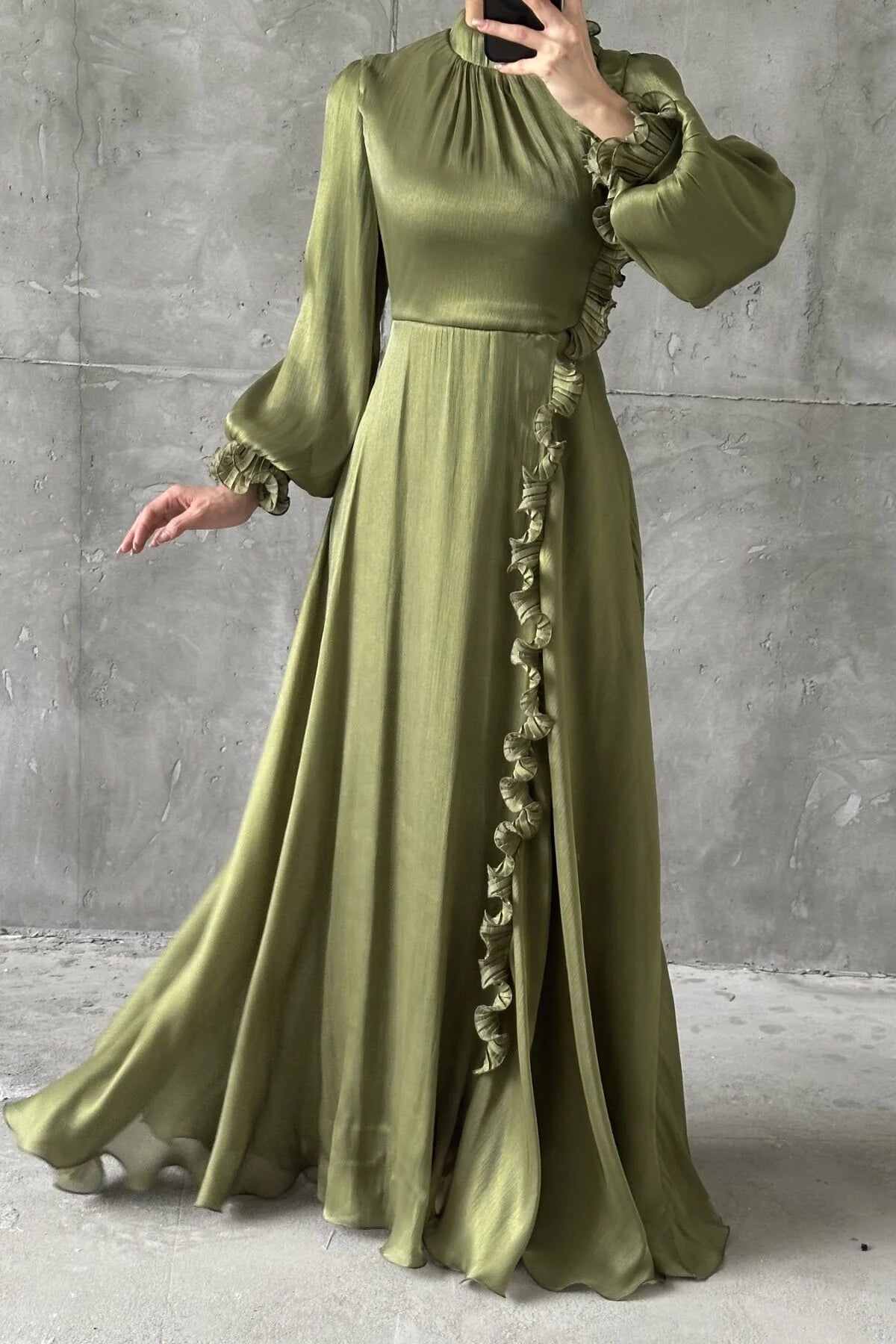 The Rosalie Elegance Gown